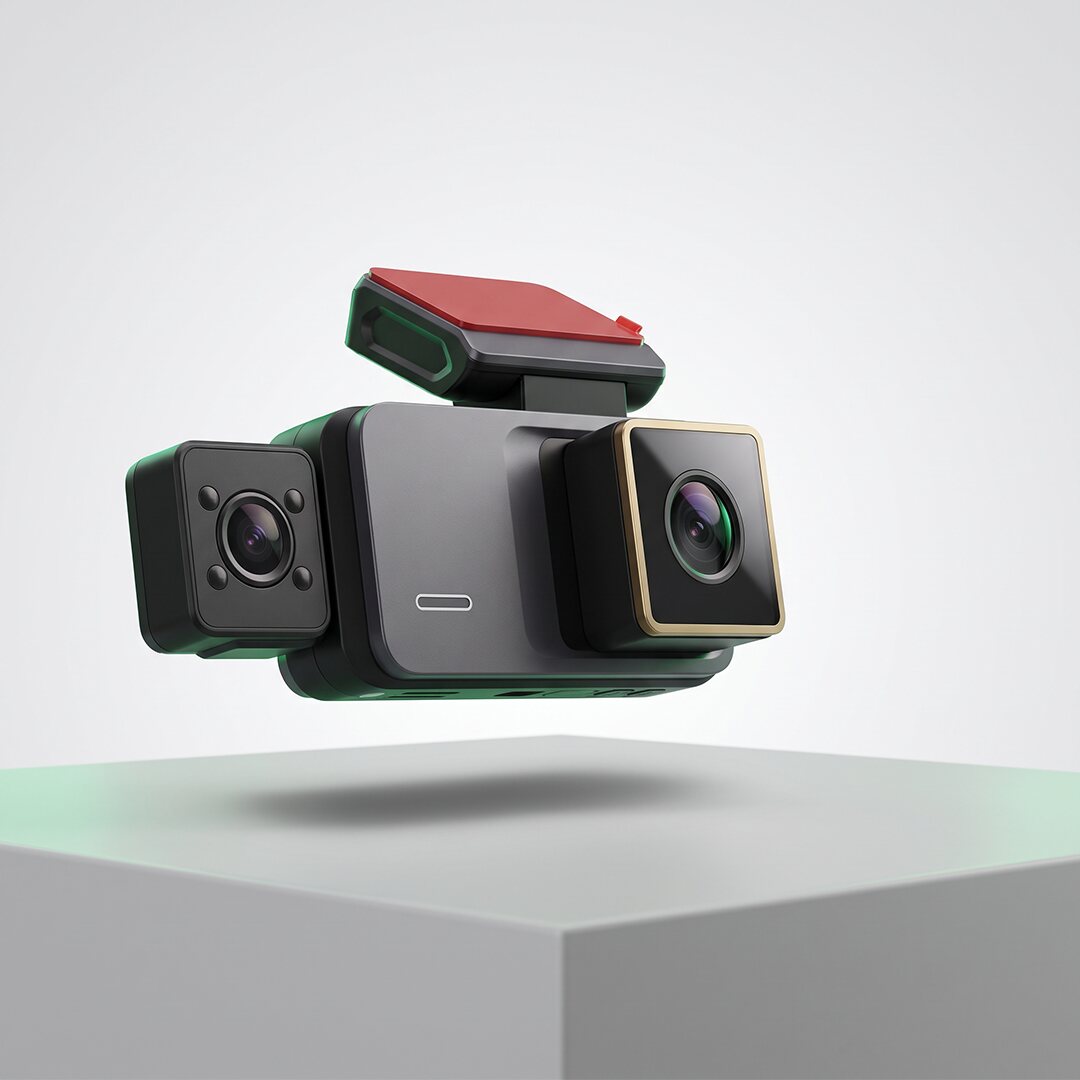 TWM R3 dash cam showing the front lens and the cabin camera