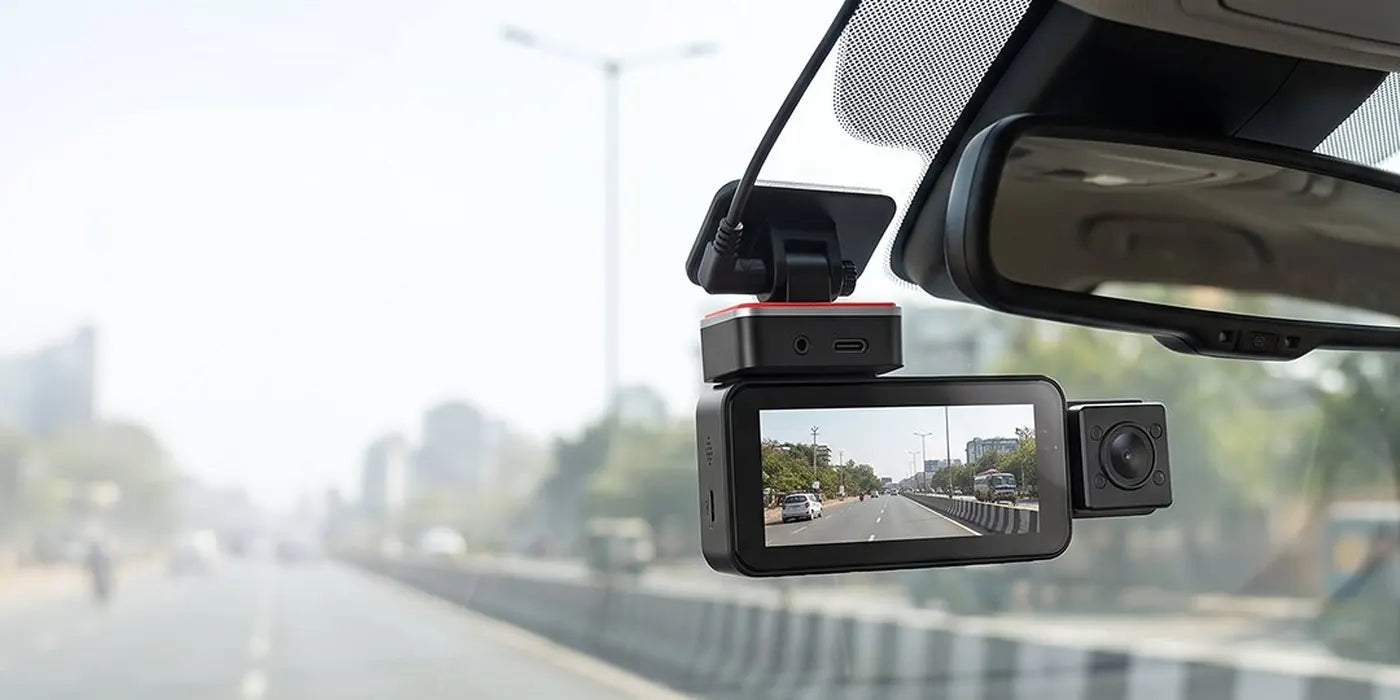 TWM R3 3 channel dash cam fitted behind the rear-view mirror